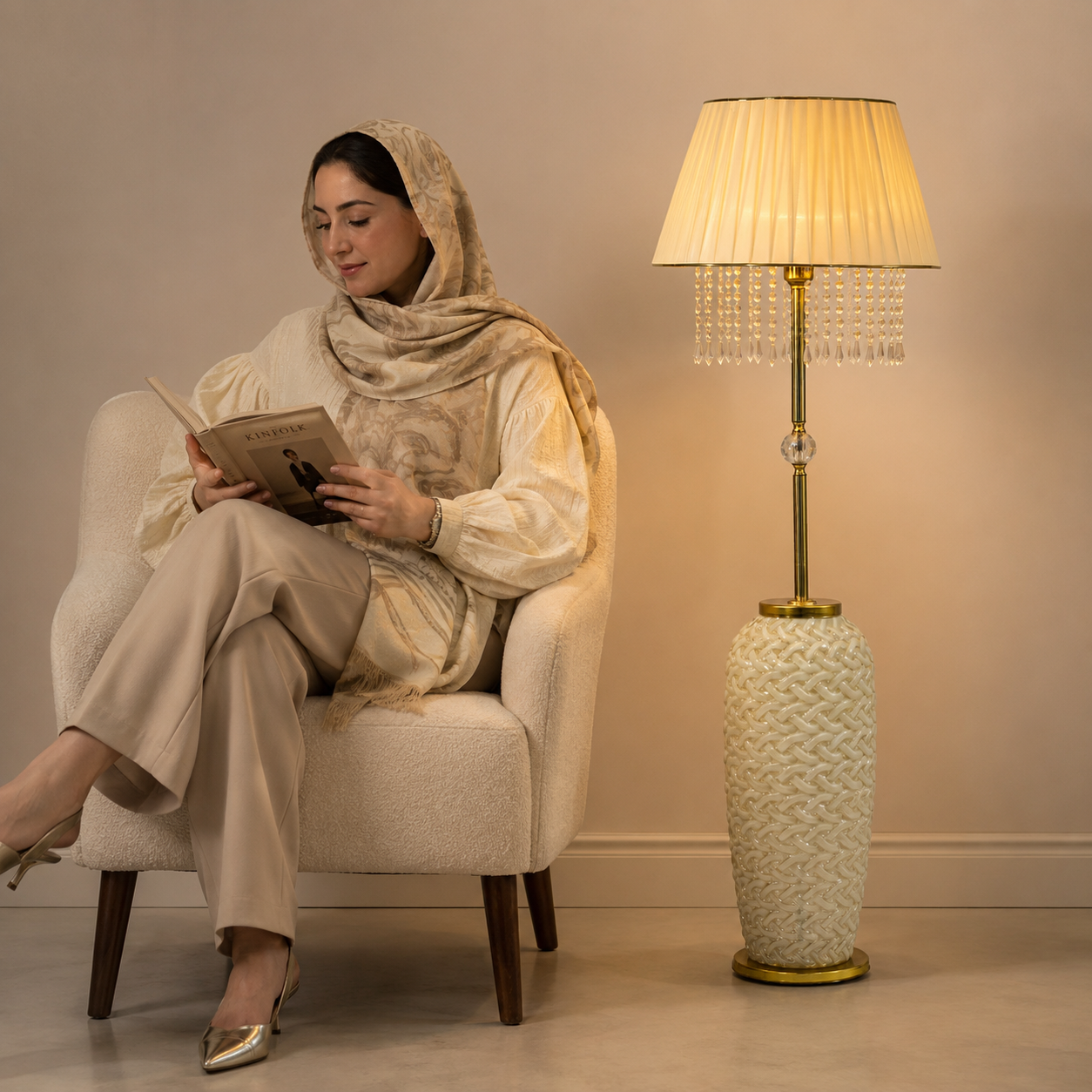 چرا آباژور ایستاده لاکچری؟